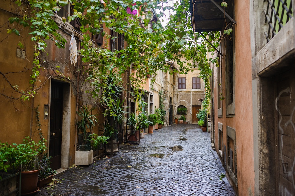 Las calles de Trastevere, barrio típico de Roma Las calles de Trastevere, barrio típico de Roma