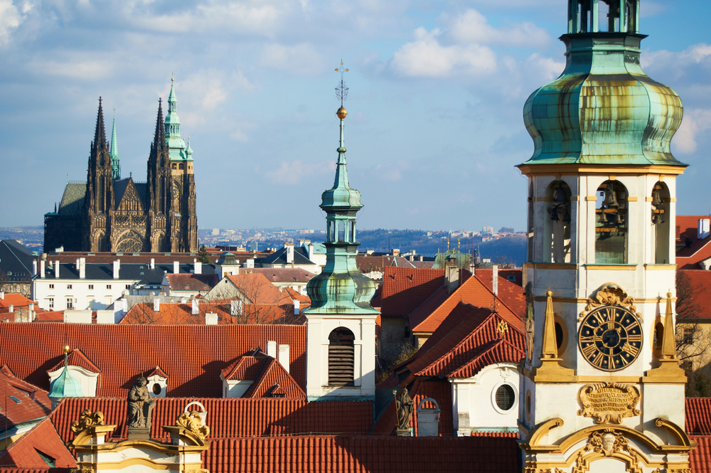 El campanario del Loreto de Praga guarda su famoso carrillón