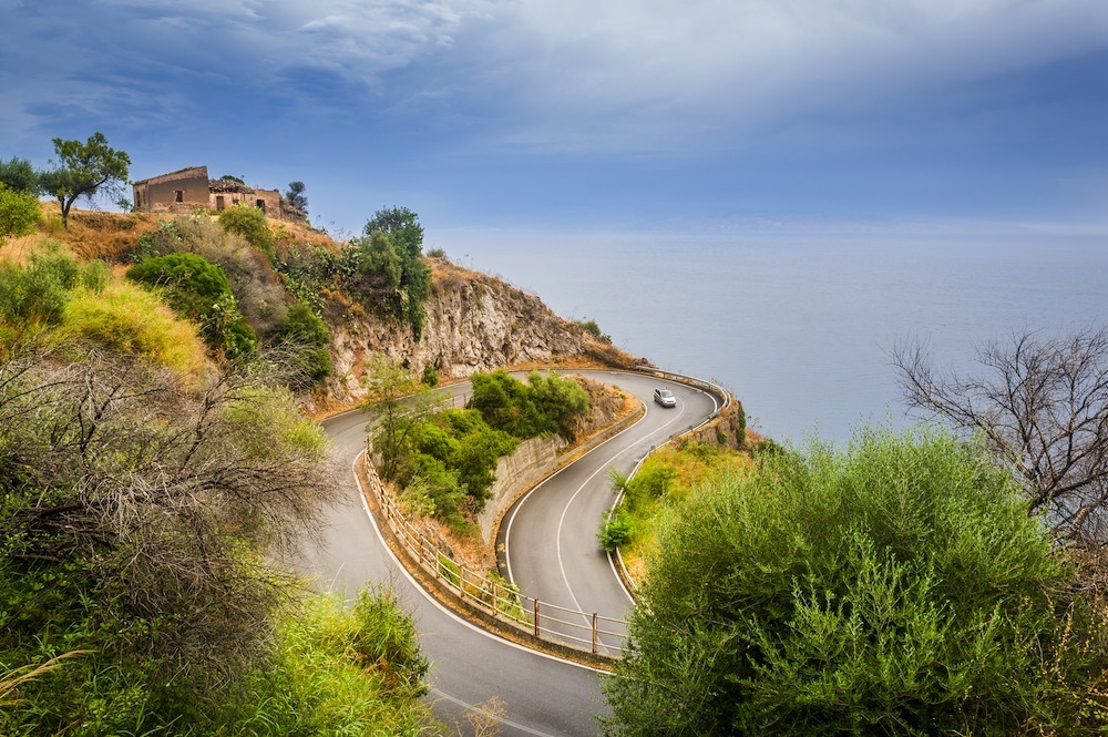 carretera coche sicilia