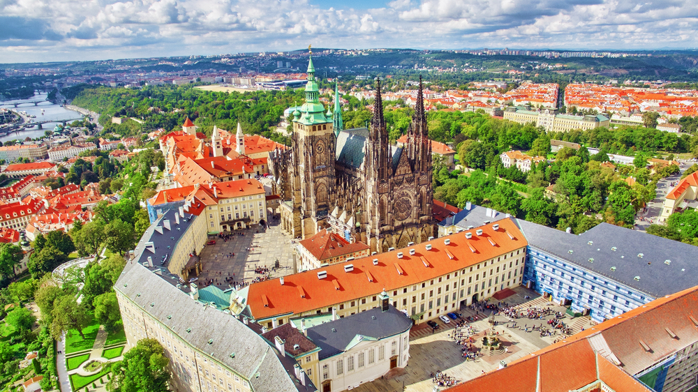 Variedad de estilos arquitectónicos en el Castillo de Praga