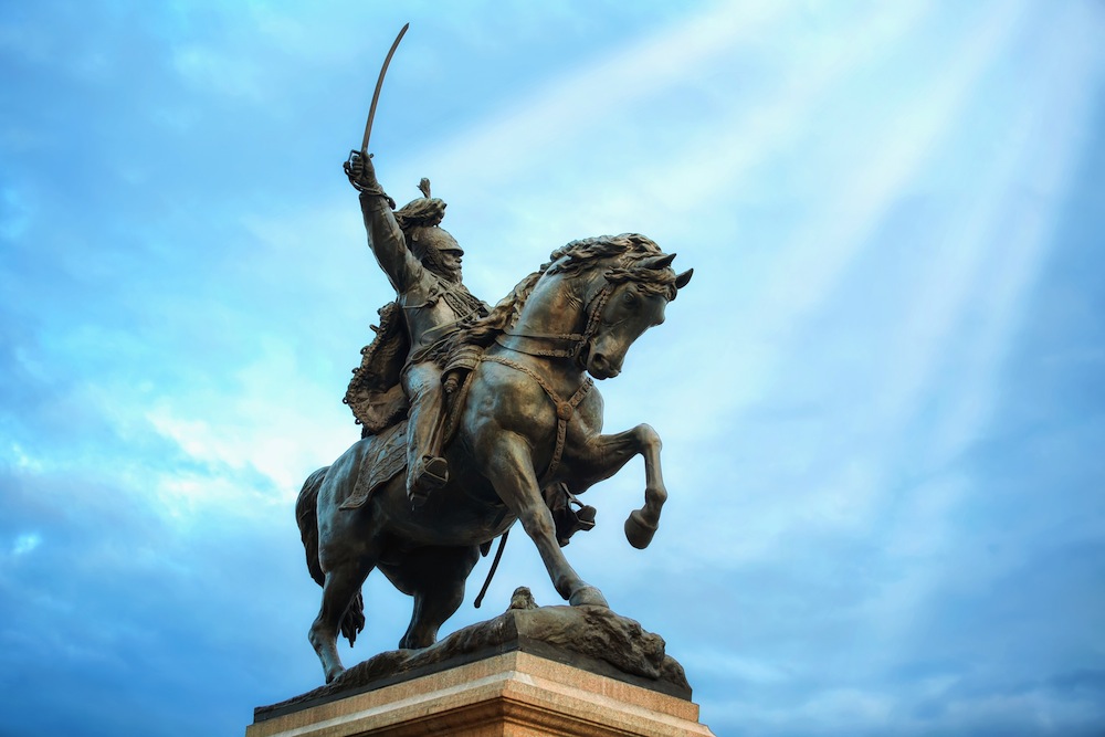 estatua rey victor manuel II