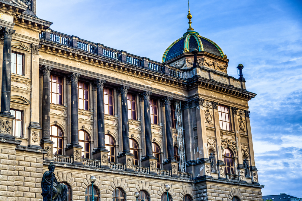 Ahorra dinero en lugares clave como el Museo Nacional con la Prague Card