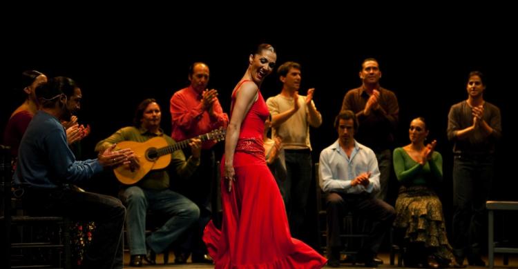 Típico tablao Flamenco