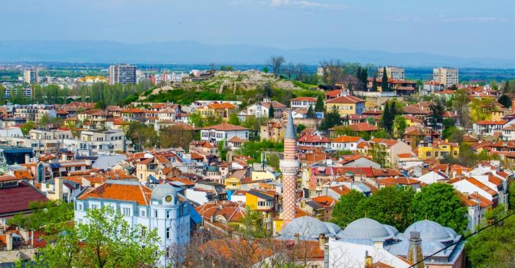 Vista de la colorida ciudad de Plovdiv