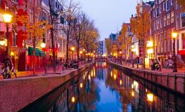 Canales del Barrio Rojo de Ámsterdam Canales del Barrio Rojo de Ámsterdam