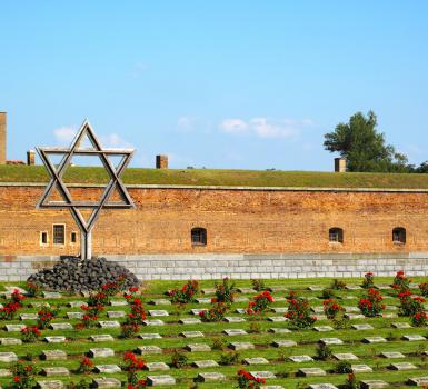 Cementerio de Terezín Cementerio de Terezín