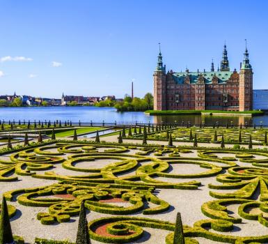 Jardines del Castillo de Frederiksborg Jardines del Castillo de Frederiksborg