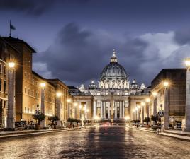 Basílica de San Pedro, desde las calles del Vaticano