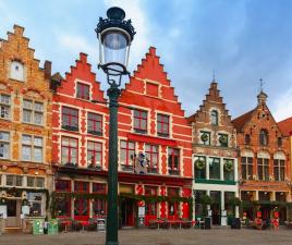 grote market brujas