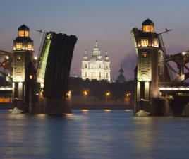 Puentes de San Petersburgo