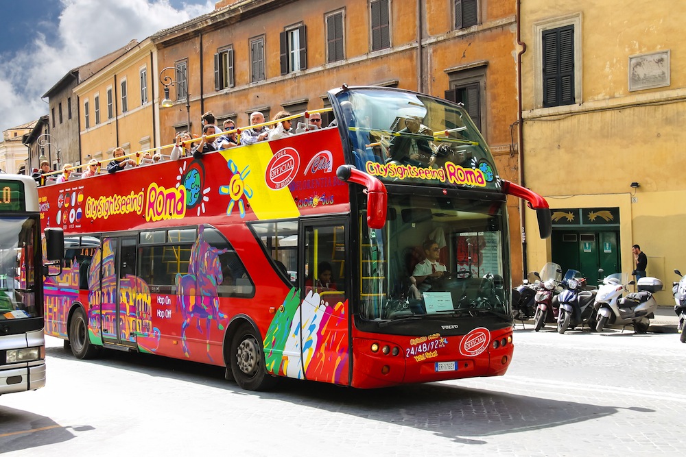 autobus turistico roma
