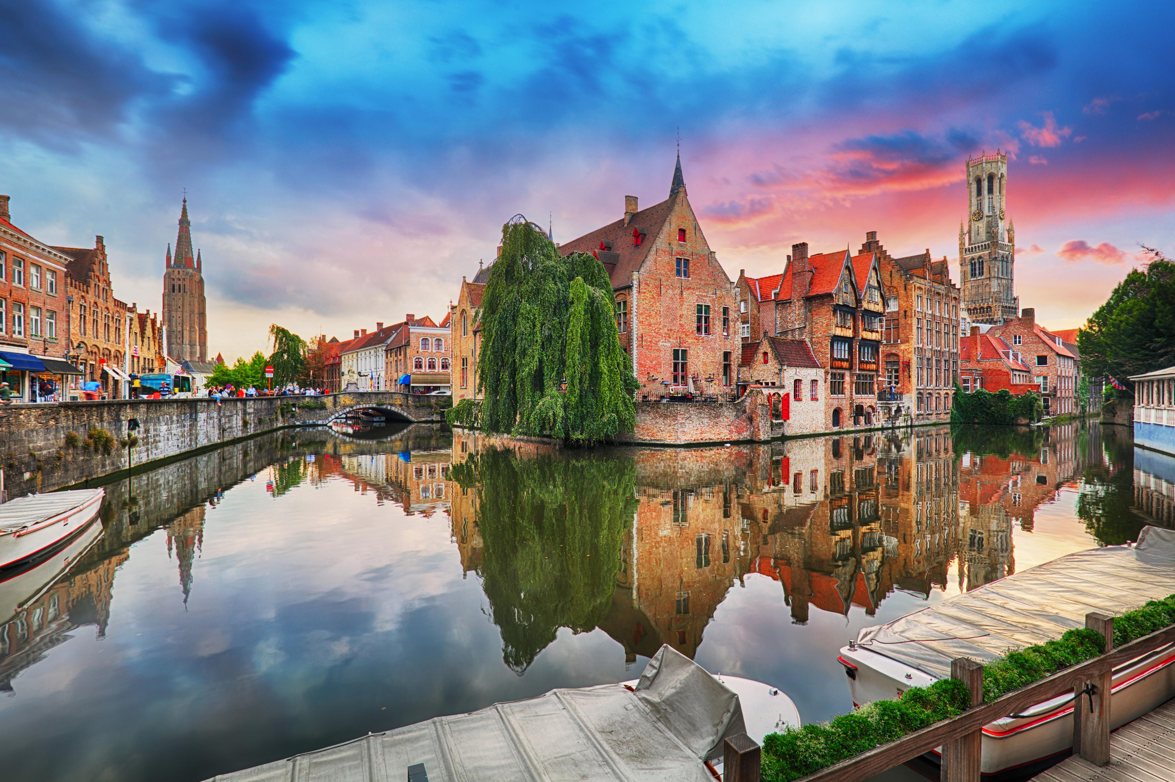 Brujas desde Ámsterdam