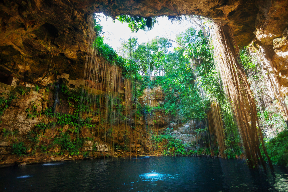 Cenote de la Riviera Maya