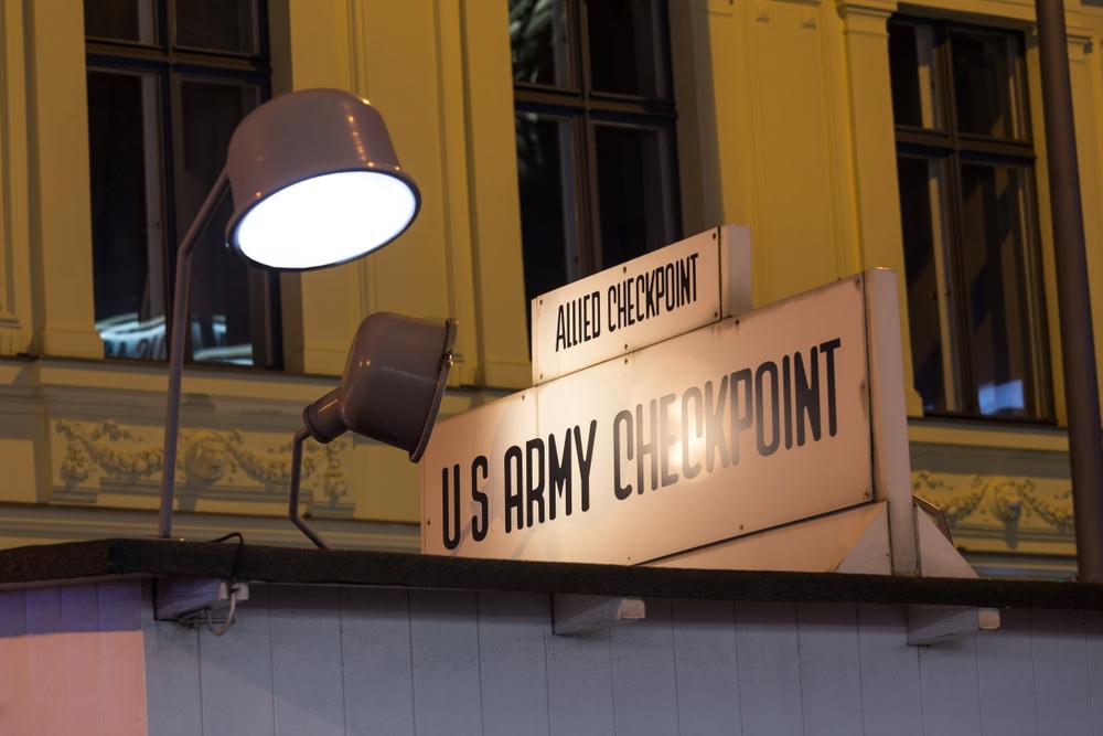 Checkpoint Charlie - Berlín