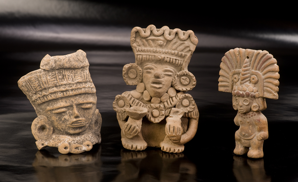 Esculturas típicas precolombinas