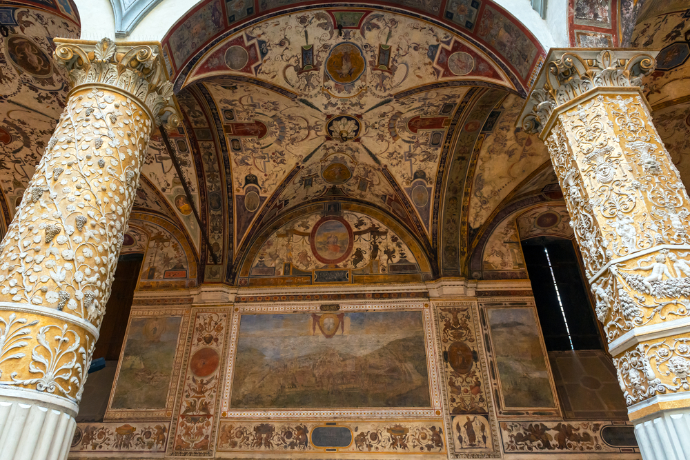 Detalles del Patio de Michelozzo del Palazzo Vecchio