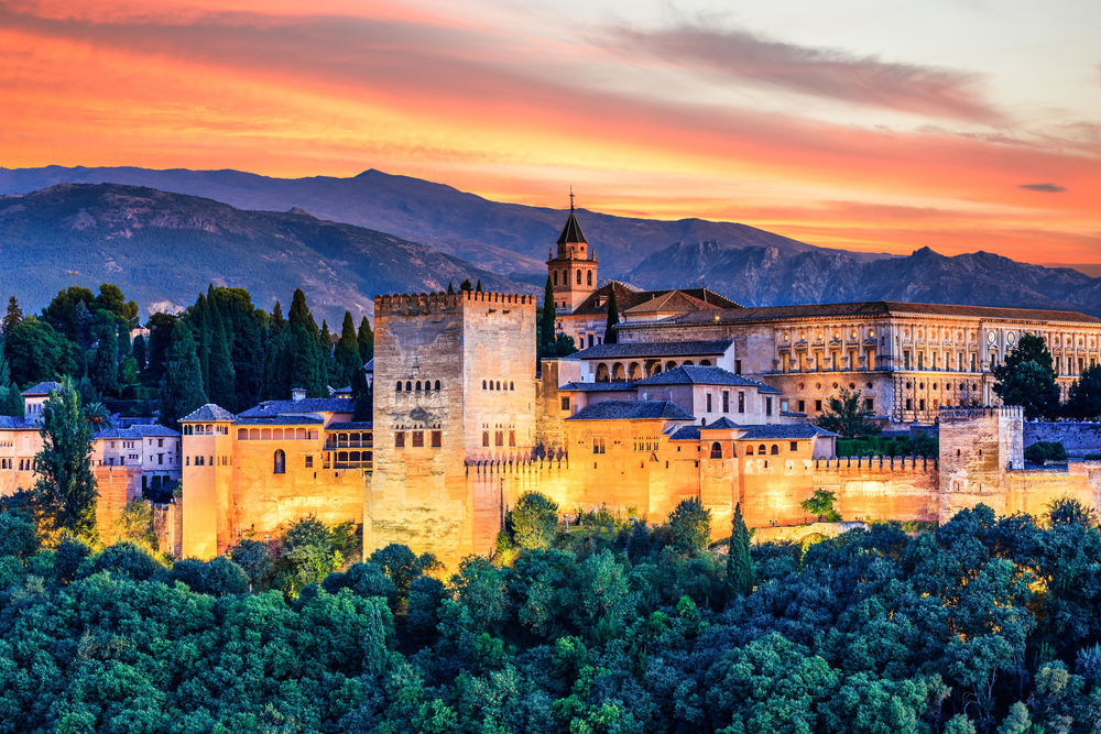 Atardecer en la ciudad de Granada