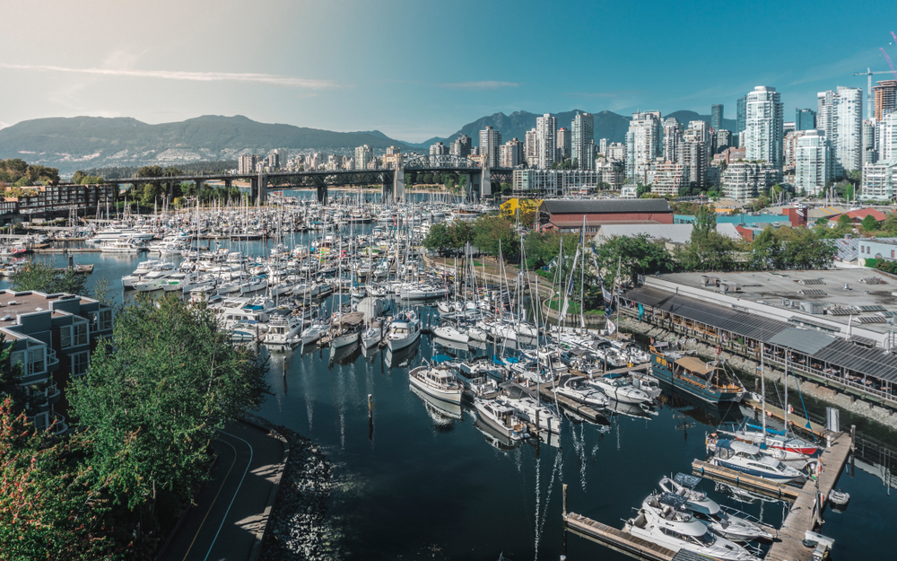 Vistas panorámicas al Granville Island de Vancouver