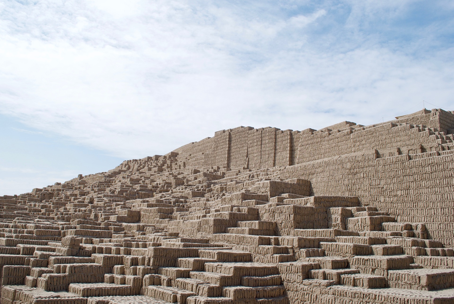 Sitio arqueológico de Huaca Pucllana, en Lima