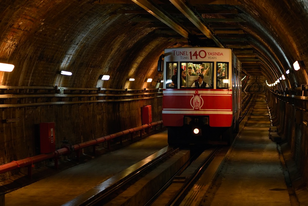 Metro de Estambul