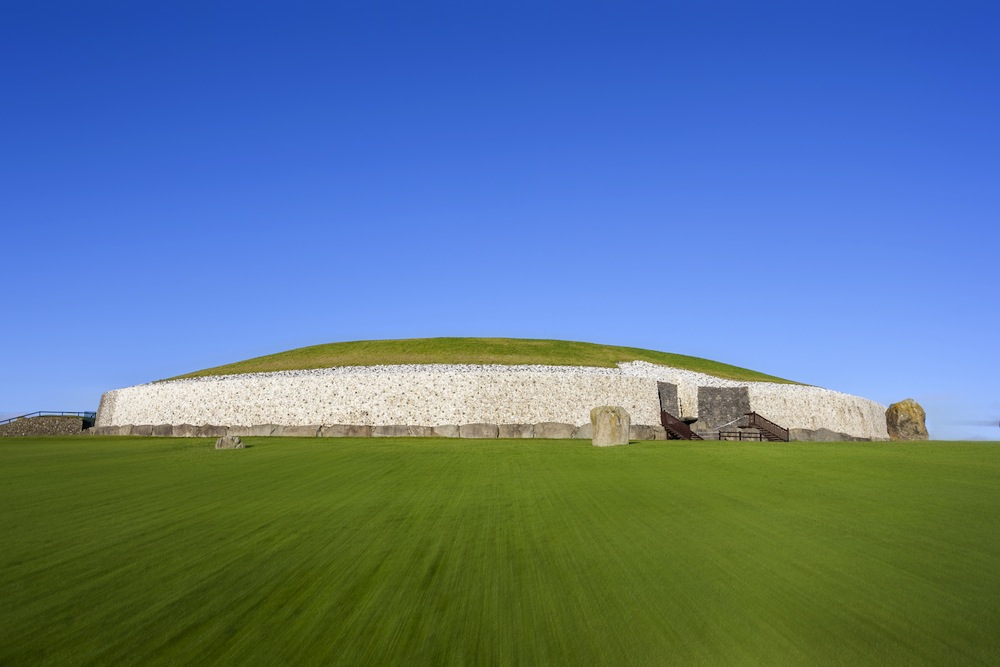 newgrange tumba