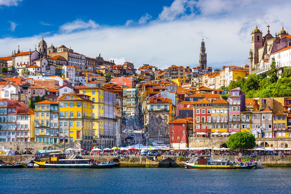 La romántica Oporto, cerca de Santiago de Compostela