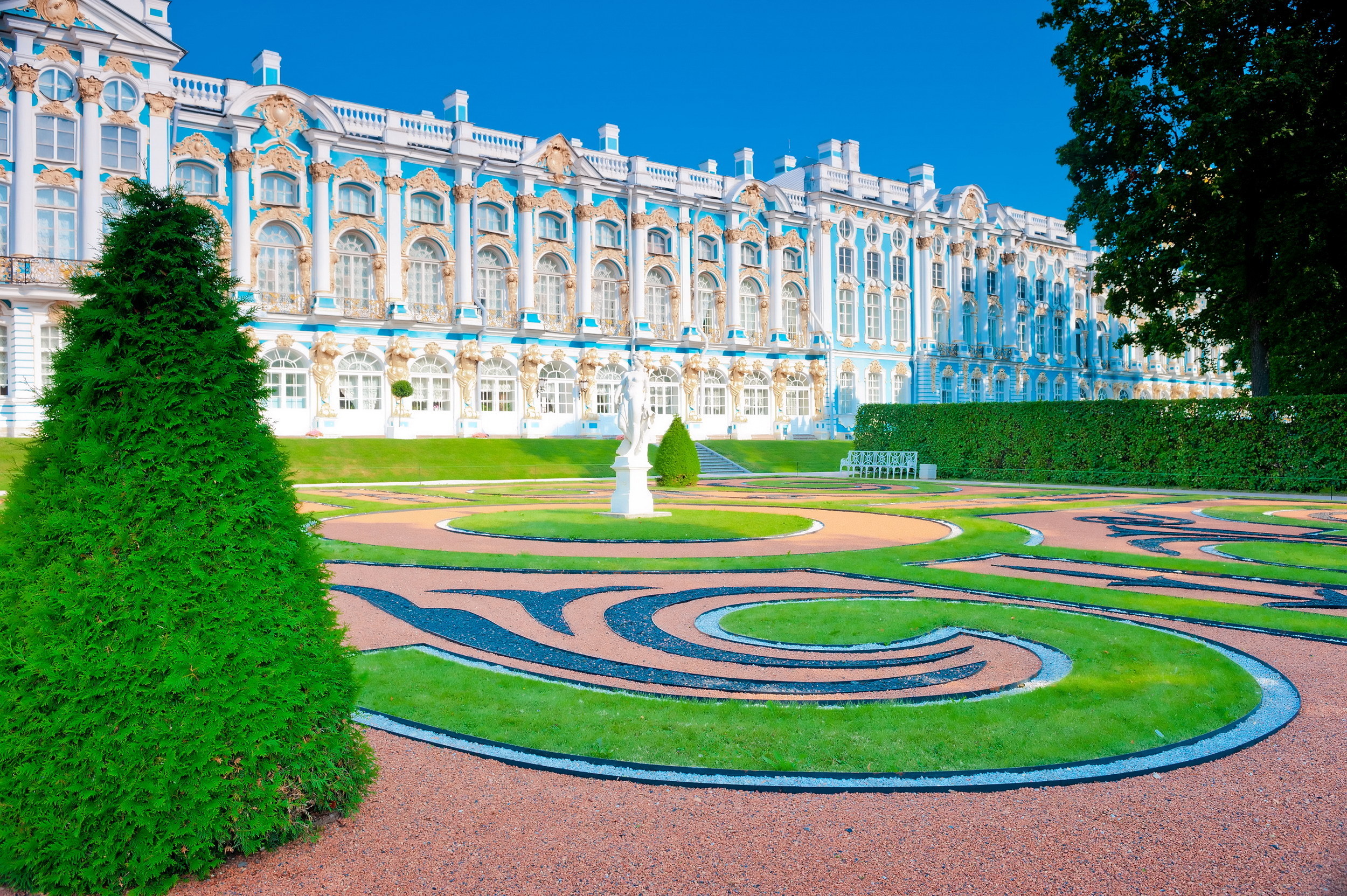 Palacio de Catalina en Pushkin, cerca de San Petersburgo 