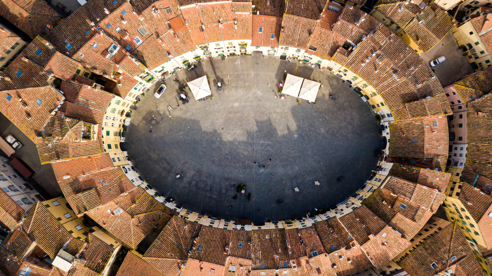 Plaza del Anfiteatro de Lucca en vista aérea