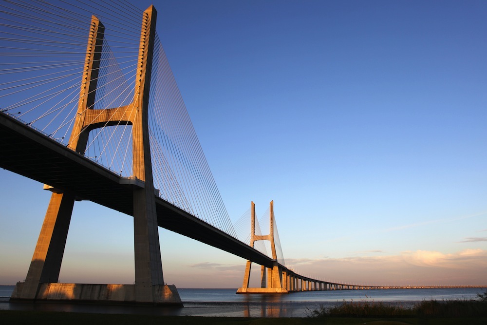 Puente Vasco da Gama 