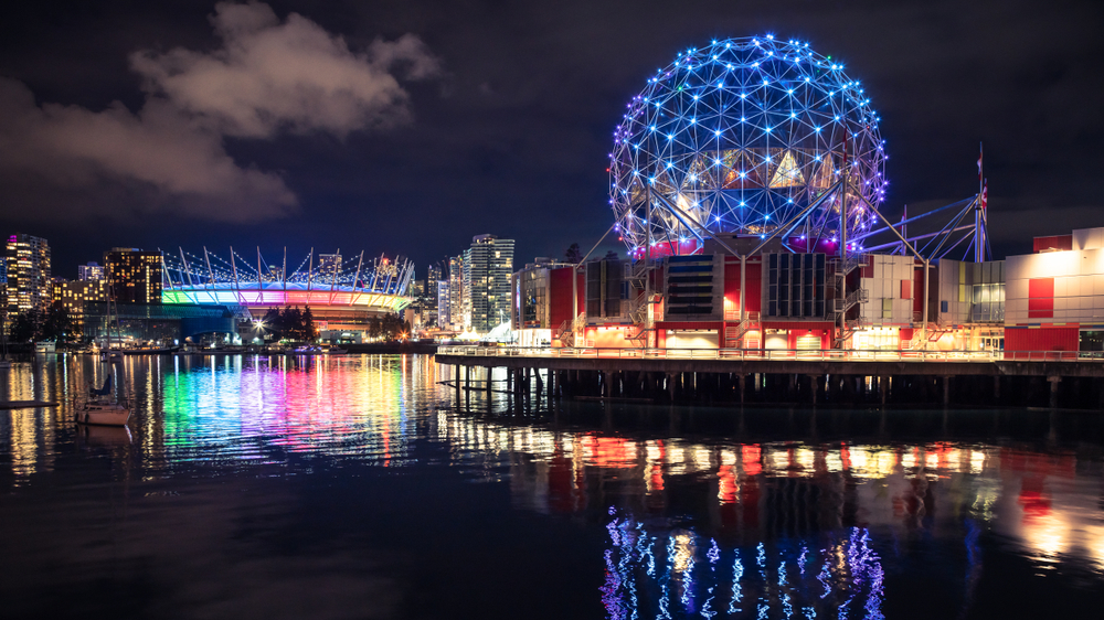 Science World de Vancouver de noche