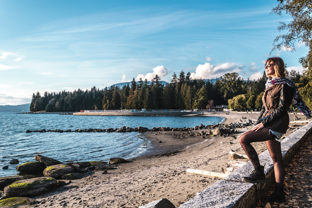 Second Beach Vancouver con la piscina al fondo