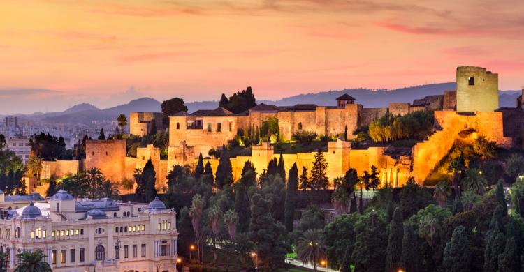 Alcazaba de Málaga de noche