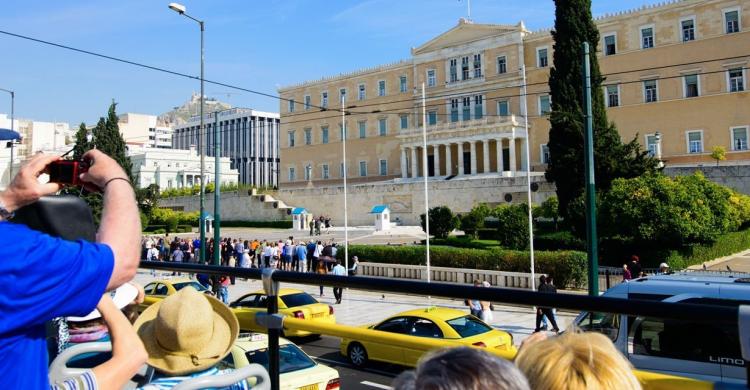 Parlamento Griego desde el Autobús