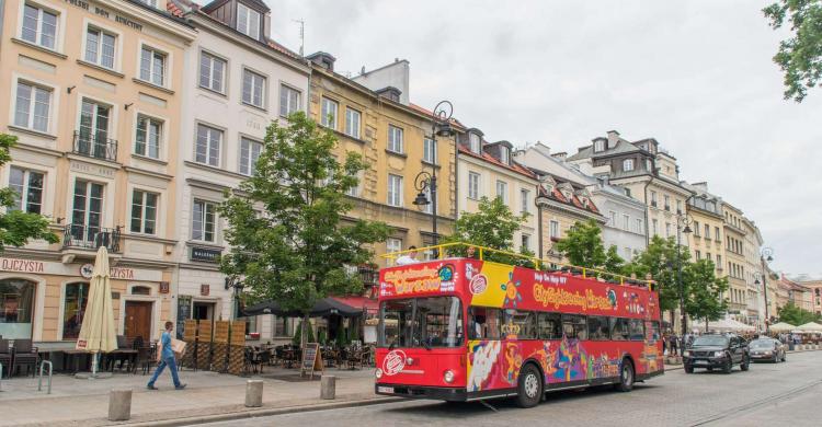 Tour por Varsovia en autobús con audioguía