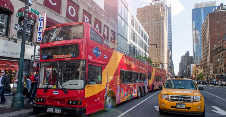 Descubre la Gran Manzana a bordo del autobús Hop On Hop Off
