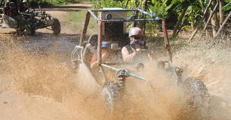 Aventura en buggy por Punta Cana