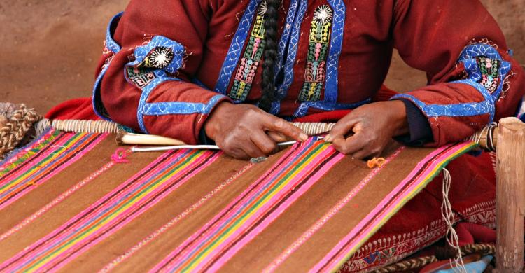 Tejidos tradicionales del Perú