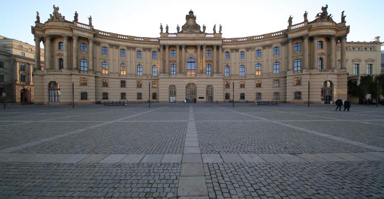 Bebelplatz de Berlín