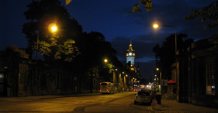 En las puertas de uno de los cementerios de Edimburgo