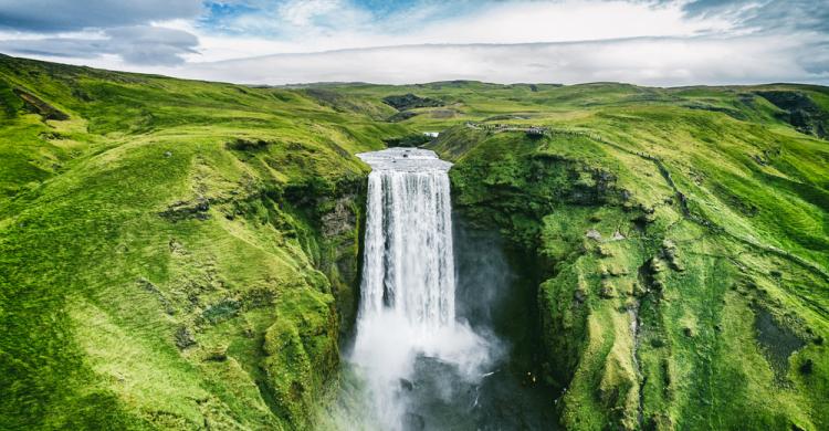 Cascada Skógafoss