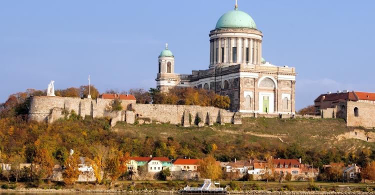 Vistas de Ezstergom y su Basílica