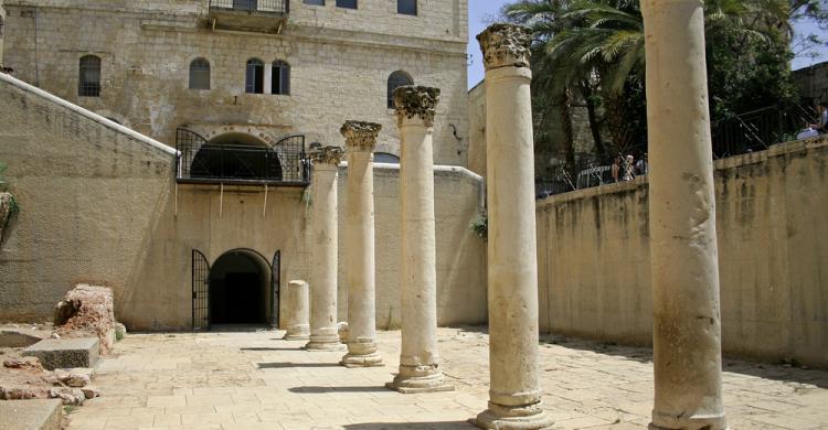 Columnas del Cardo de Jerusalén