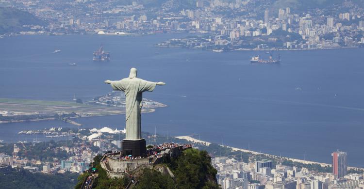 El Cristo Redentor y la bahía de Guanabara