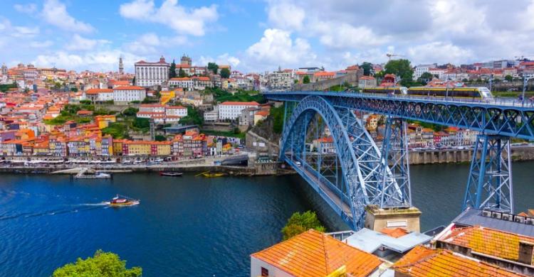 Crucero de los 6 puentes de Oporto