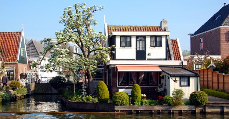 Pueblo portuario de Edam