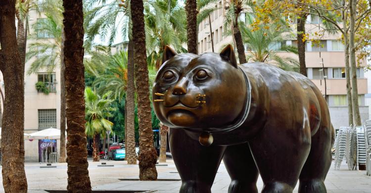 El gato de Botero, un icono de El Raval