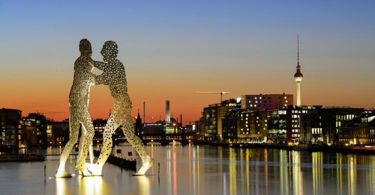 Molecule Man, escultura de Jonathan Borofsky