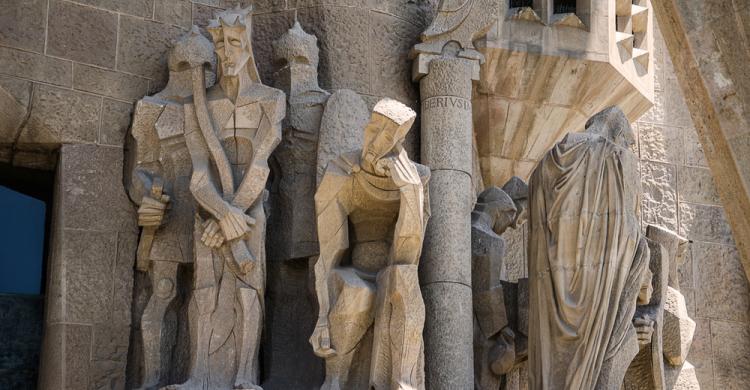 Esculturas de la fachada de la Pasión de la Sagrada Familia