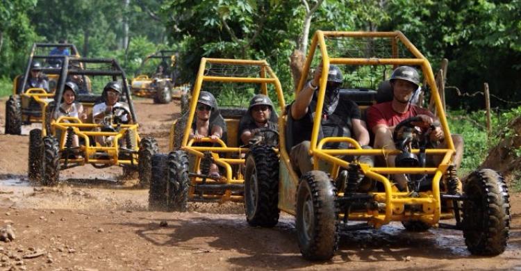 Excursión en buggies por Punta Cana