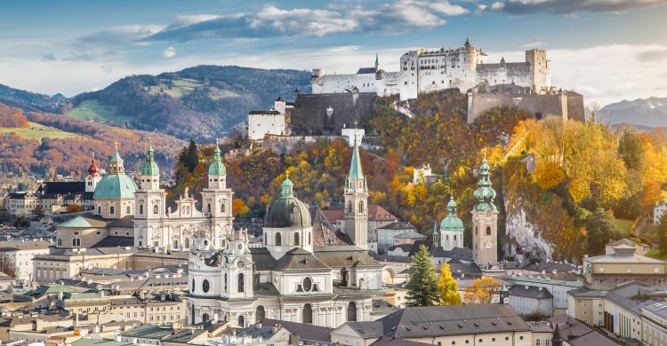 Vistas de Salzburgo y la Fortaleza Hohensalzburg